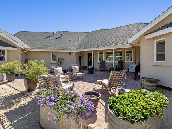 285 Kitts Way, Reno, NV 89521