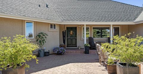 285 Kitts Way, Reno, NV 89521 Photo