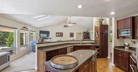 285 Kitts Way, Reno, NV 89521 Photo