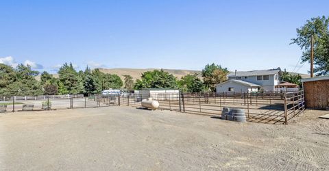 285 Kitts Way, Reno, NV 89521 Photo