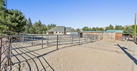 285 Kitts Way, Reno, NV 89521 Photo