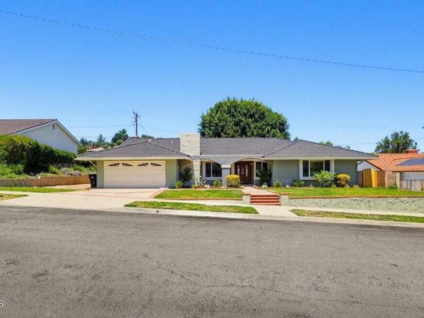 1921 Nowak Avenue, Thousand Oaks, CA 91360