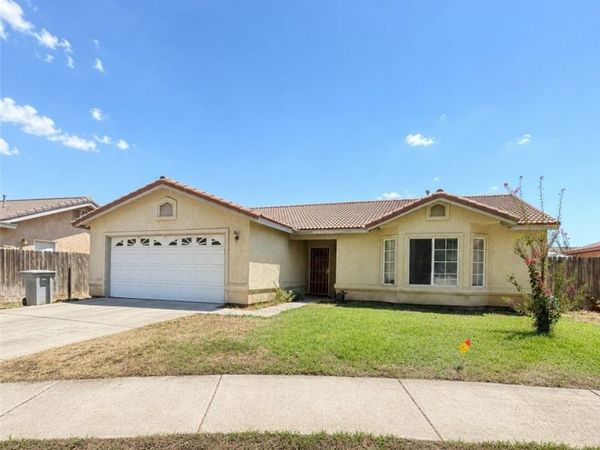 178 La Purisima Court, Merced, CA 95341