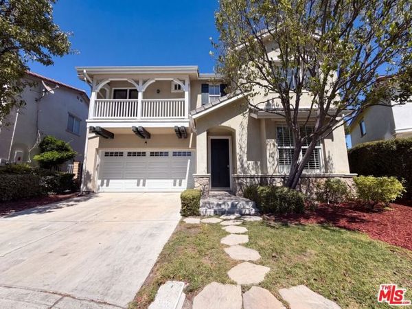 27920 Periwinkle Lane, Valencia, CA 91354