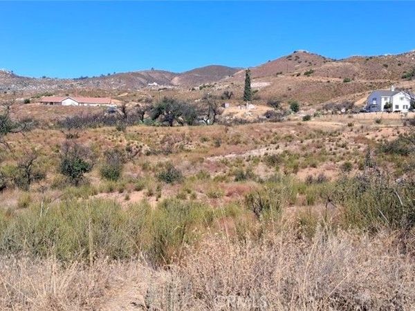 1336 Ortega Highway, Lake Elsinore, CA 92530