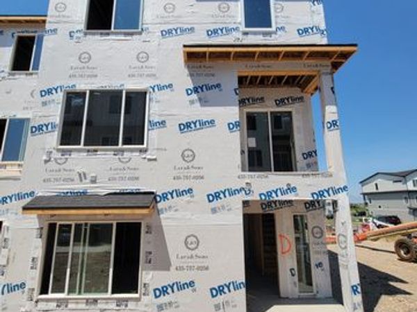 668 E 730 N, Hyrum, UT 84319