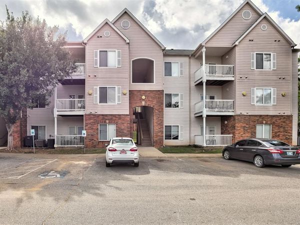 2200 N Classen Boulevard, Unit 6126, Norman, OK 73071