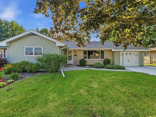 466 N Henninger Street, Mayville, WI 53050