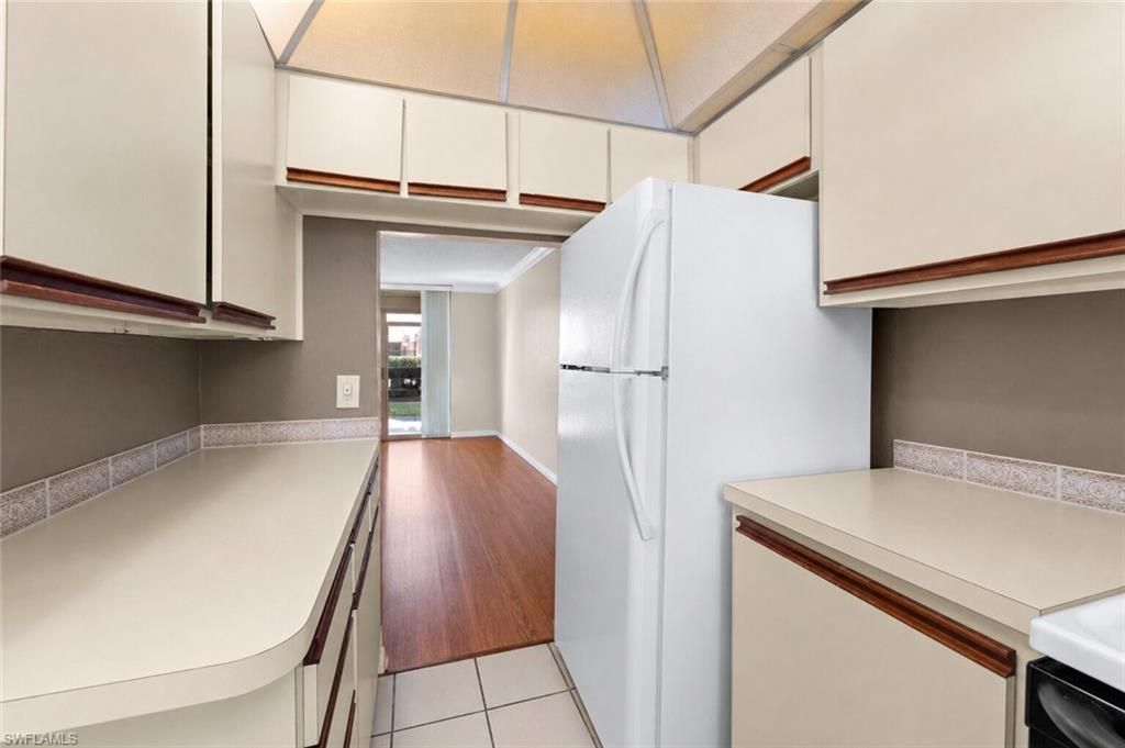 200 Forest Lakes Blvd, Unit 109, Naples, FL 34105 Photo