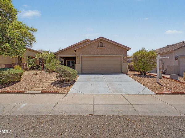 823 W LYDIA Lane, Phoenix, AZ 85041