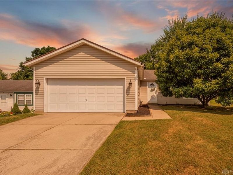 909 McDowell Street, Xenia, OH 45385 Photo 2