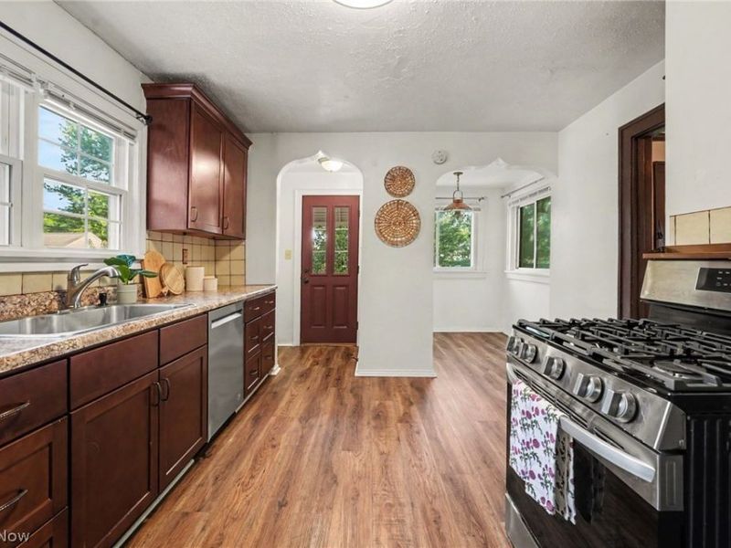 10710 Windham Road, Parma, OH 44130 Photo 11