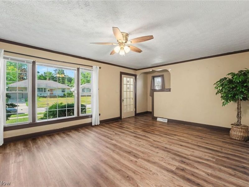 10710 Windham Road, Parma, OH 44130 Photo 4
