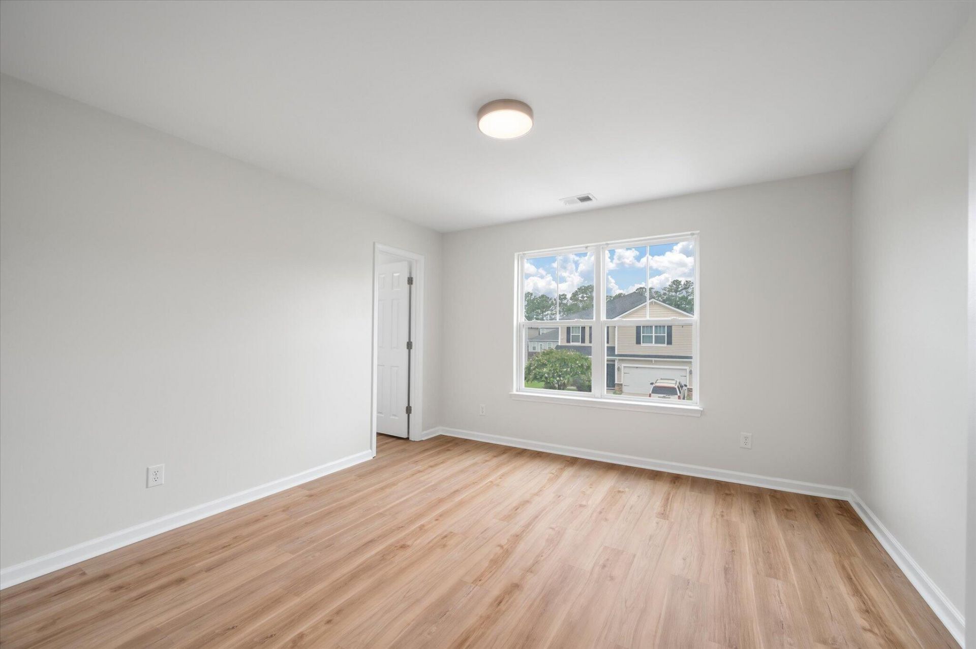 1712 Diving Duck Lane Photo 36