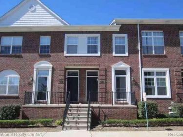 14586 Vauxhall Drive, Sterling Heights, Mi 48313