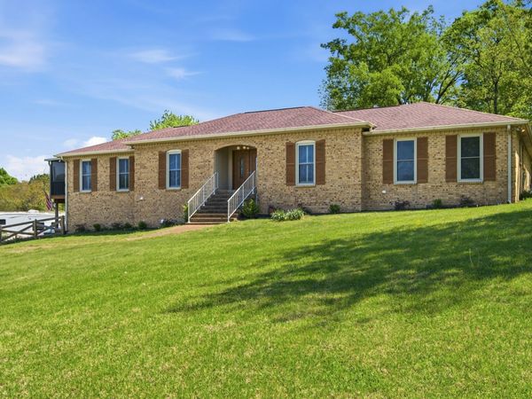 403 Concord Rd , Lebanon, TN 37087