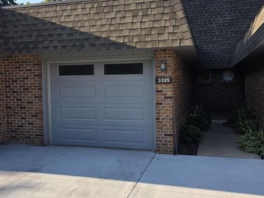 3325 Neerpark Drive, Lincoln, NE 68506
