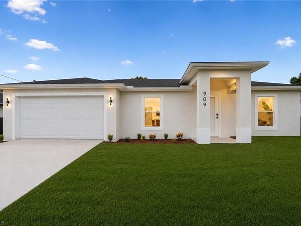 909 Grant BLVD, LEHIGH ACRES, FL 33974