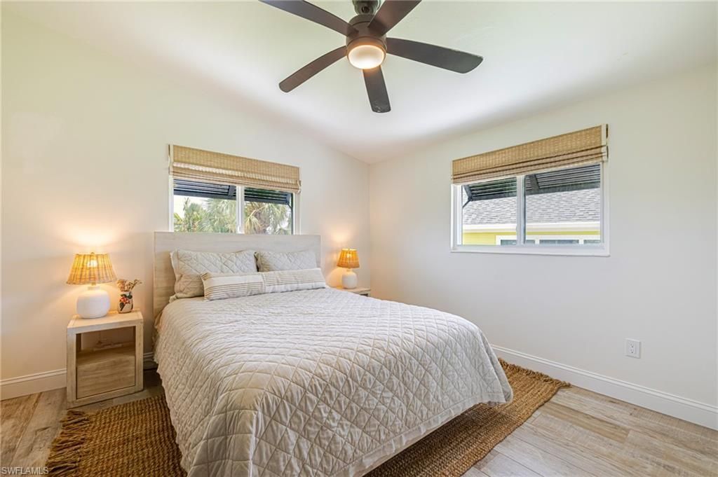 139 Coconut Dr, Fort Myers Beach, FL 33931 Photo