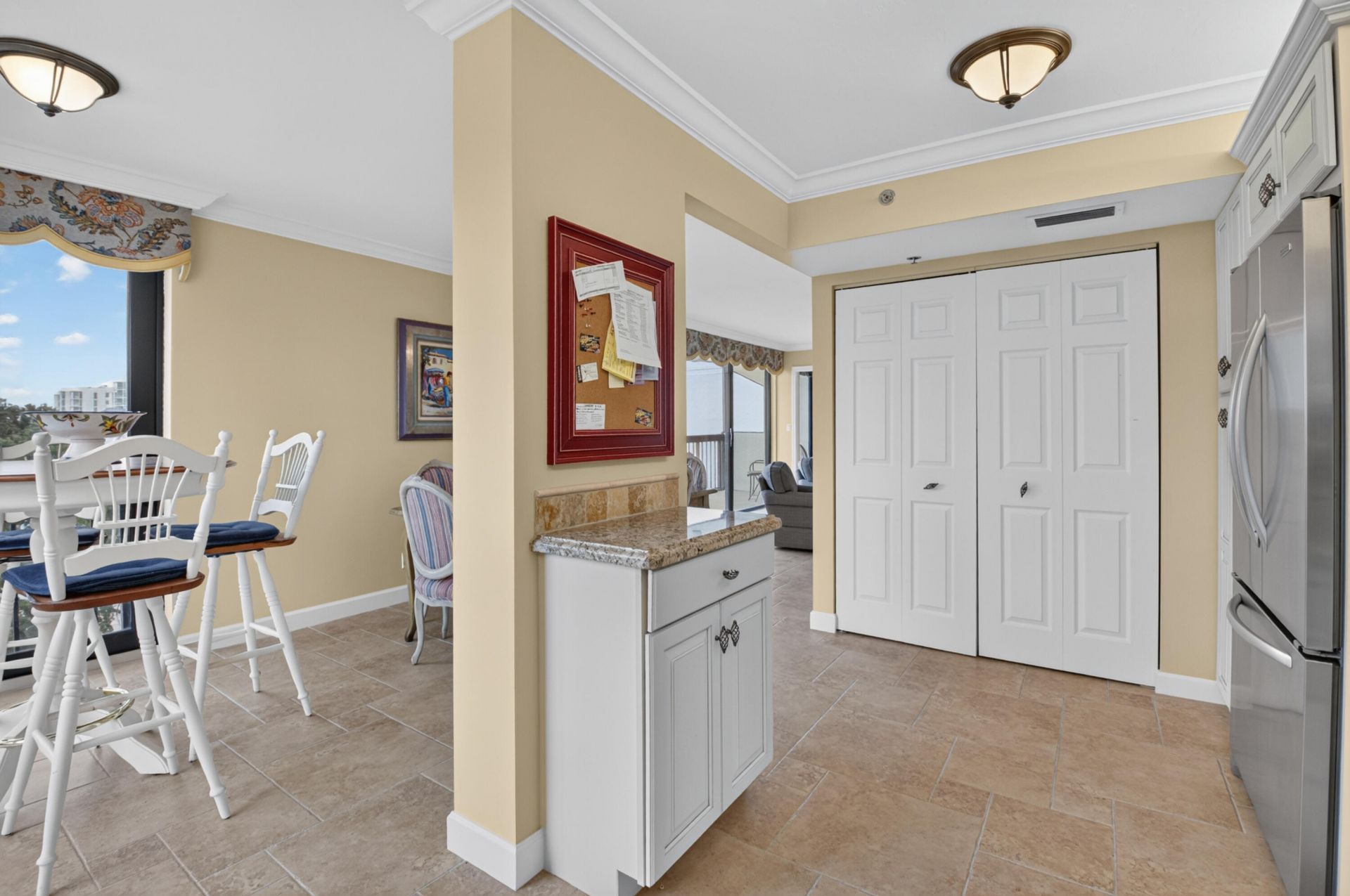 1761 SE Bridgewood Drive, Boca Raton, FL 33434 Photo