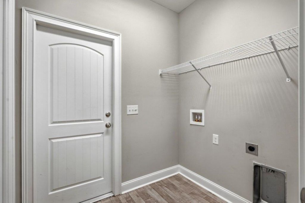 160 Baylee Circle  Photo 12