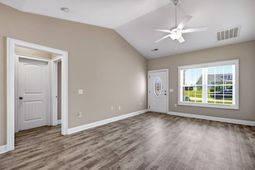 160 Baylee Circle  photo 4