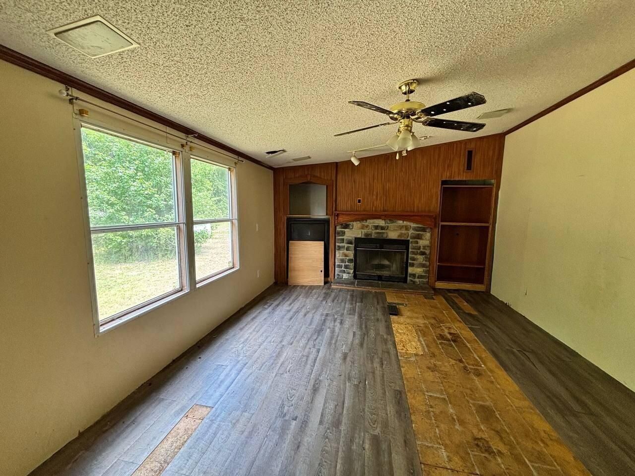 304 Katlyn Place Photo 14
