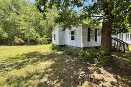 304 Katlyn Place photo 4