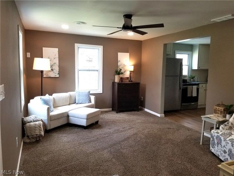 4114 Buchtel Avenue NE, Louisville, OH 44641 Photo 3