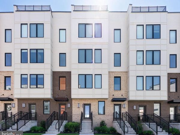 305 MANION ALLEY , KING OF PRUSSIA, PA 19406