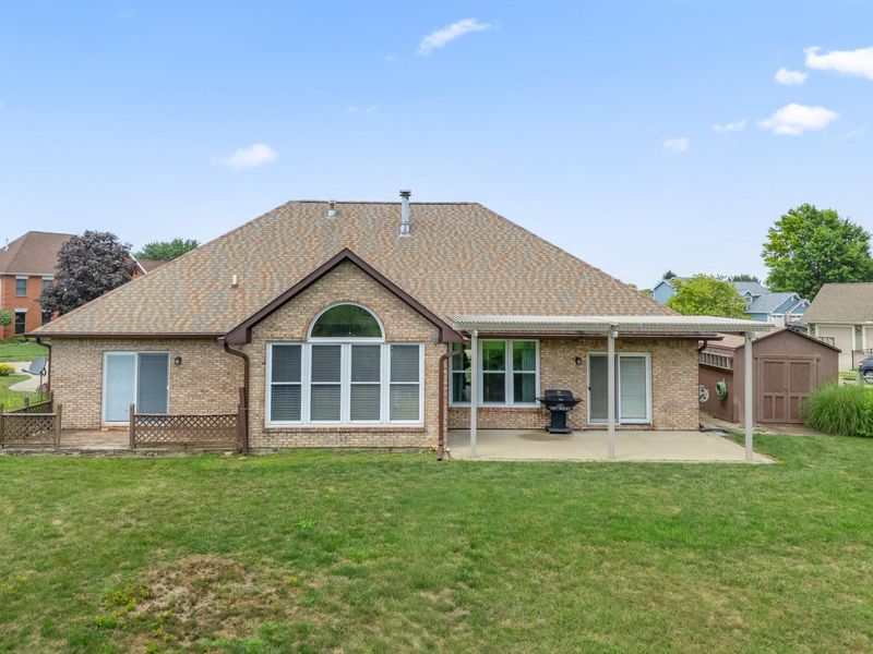 7847 Kings Ridge Circle, Fairborn, OH 45324 Photo 5