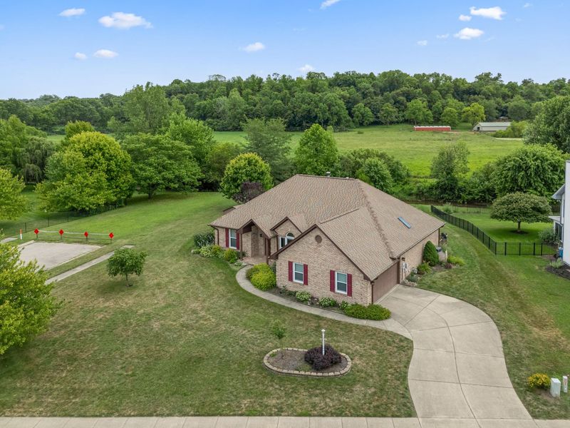 7847 Kings Ridge Circle, Fairborn, OH 45324 Photo 8
