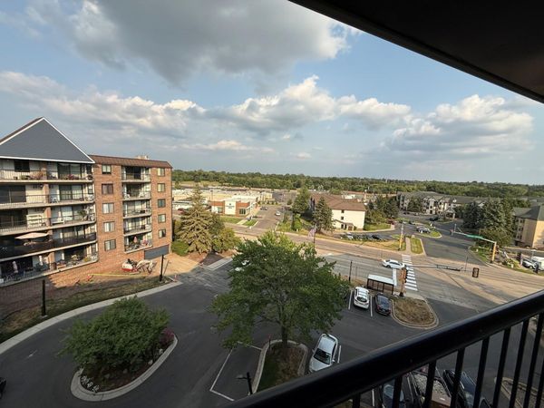 2601 Kenzie Terrace, Unit 528, Saint Anthony, MN 55418