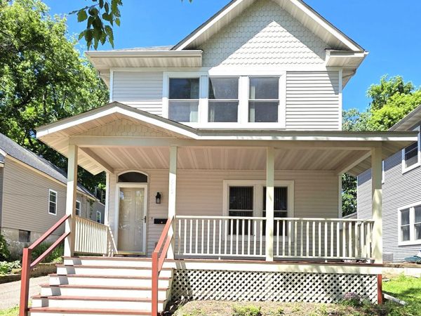 675 Otsego Street , Saint Paul, MN 55101
