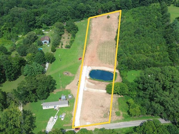 3020 Bill Dedmon Road , Bowling Green, KY 42101