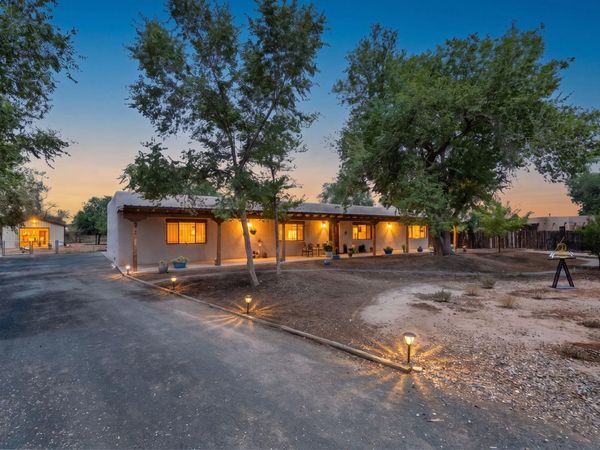 13 Vista De Las Cruces Road, Los Lunas, NM 87031