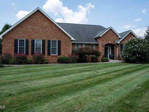 236 Old Stage Drive, Bristol, TN 37620
