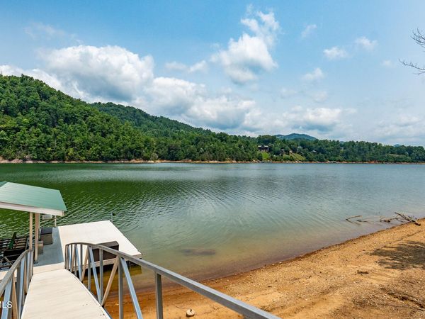 2288 Norris Hollow Road, Butler, TN 37640