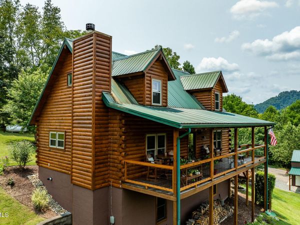 2288 Norris Hollow Road, Butler, TN 37640