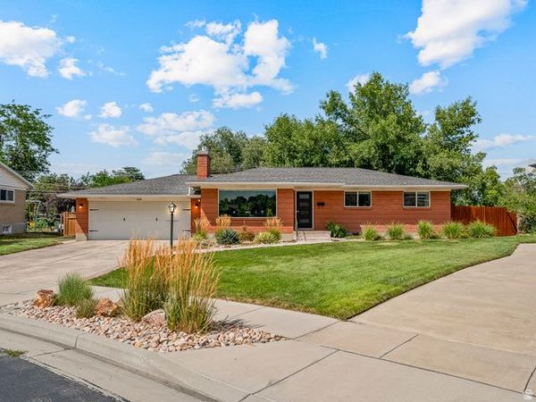 1081 E WESLEY RD, Murray, UT 84117