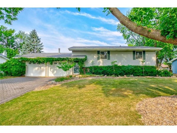 1395 Willow Avenue, New Richmond, WI 54017