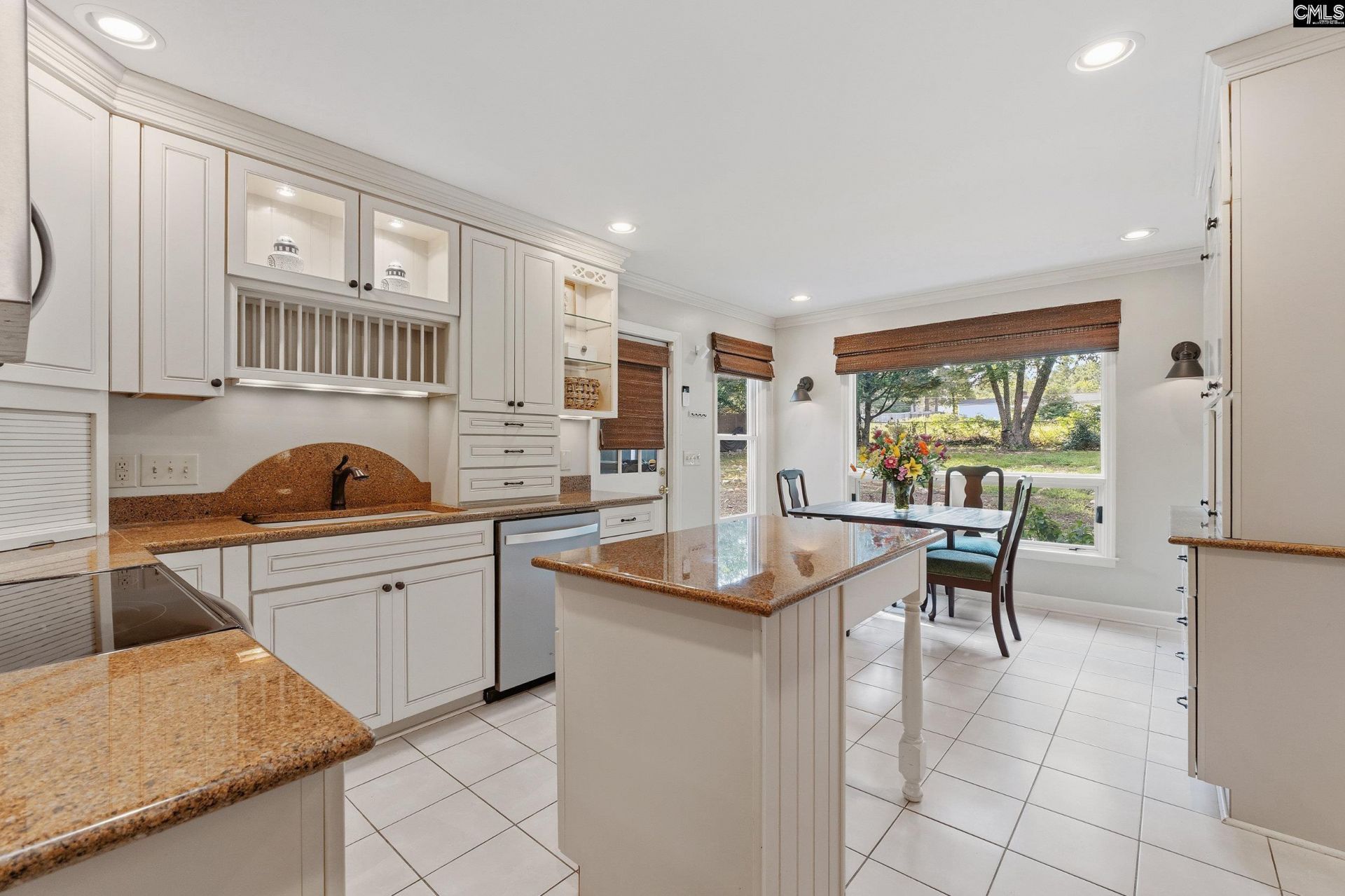 208 Hickory Hill Trail Photo 8