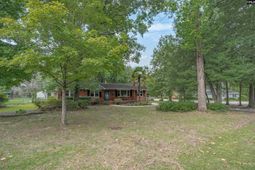 7900 Burdell Drive photo 4