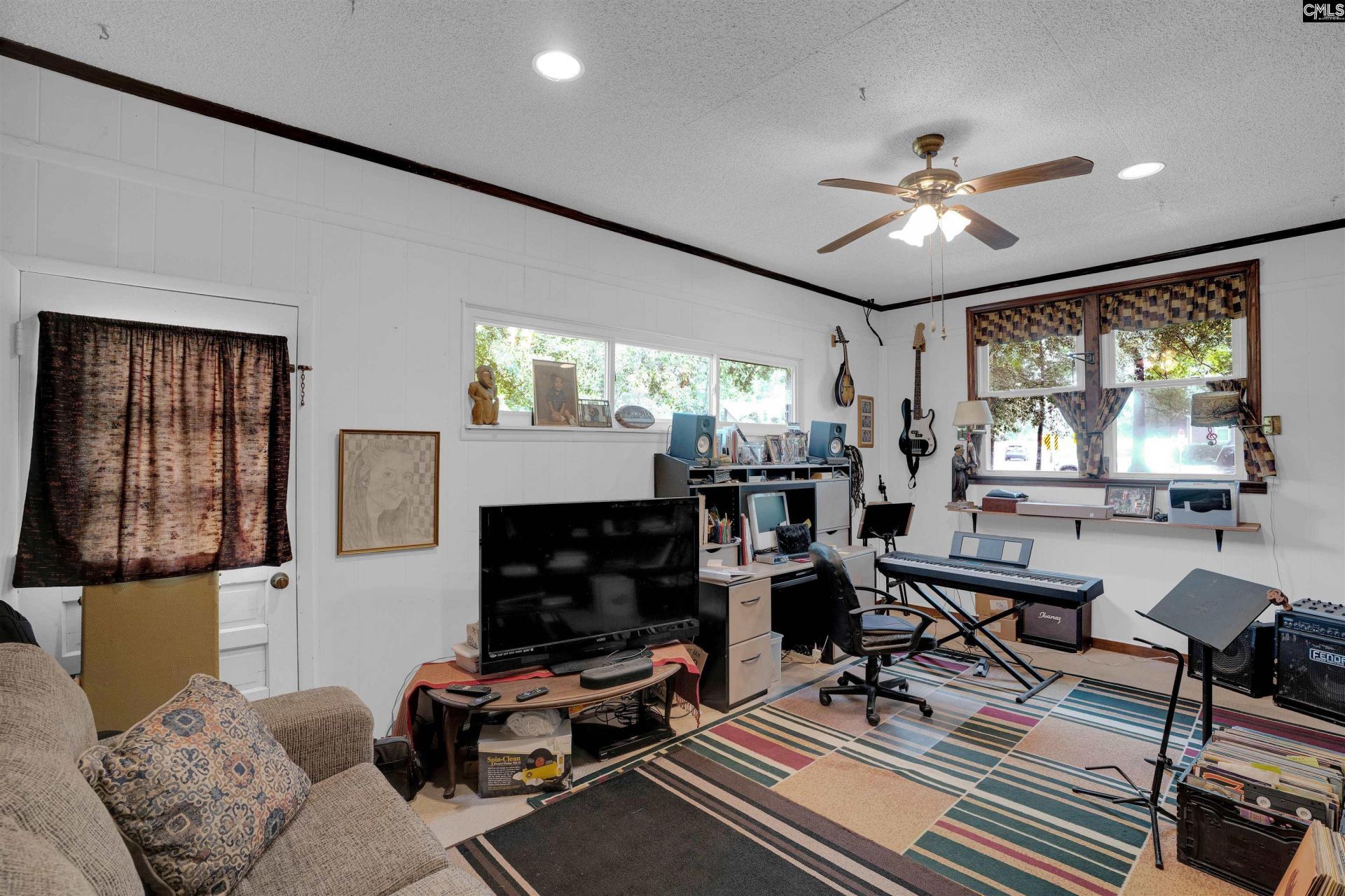 7900 Burdell Drive Photo 32