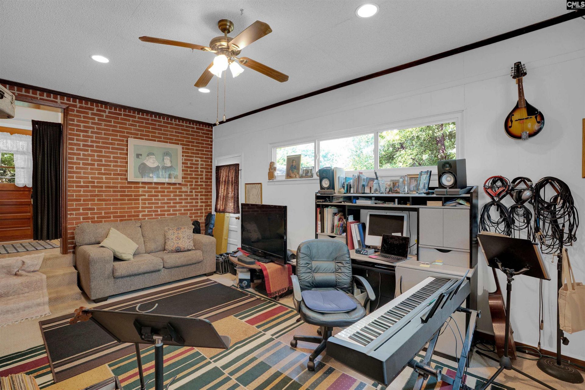 7900 Burdell Drive Photo 34