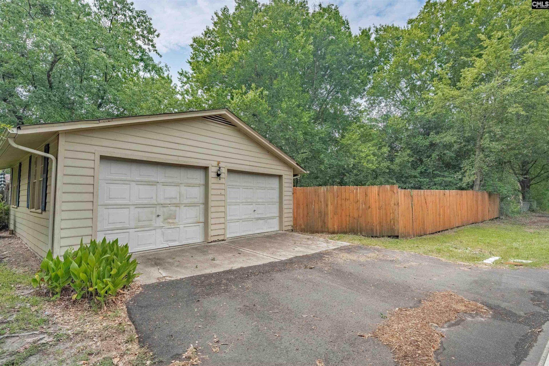 7900 Burdell Drive Photo 38