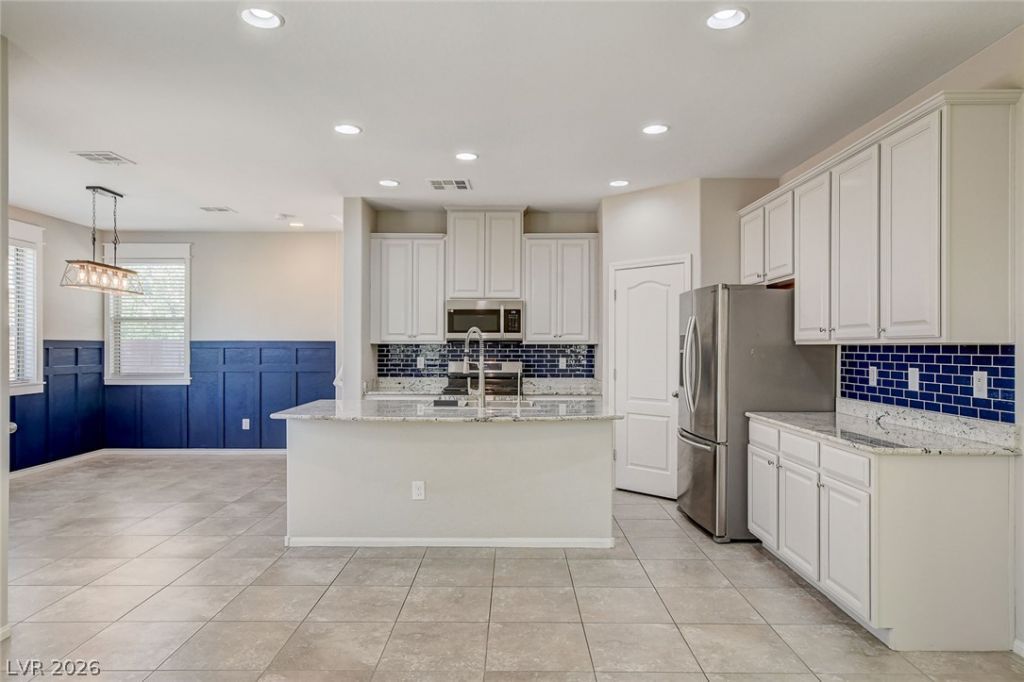6366 Beavertail Pond Avenue, Las Vegas, NV 89122 Main Photo