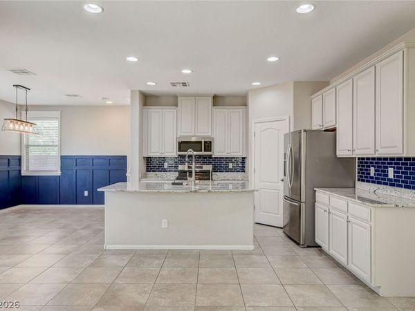 6366 Beavertail Pond Avenue, Las Vegas, NV 89122