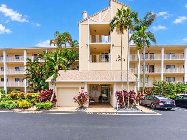 7290 Ashford Place, Unit 404, Delray Beach, FL 33446