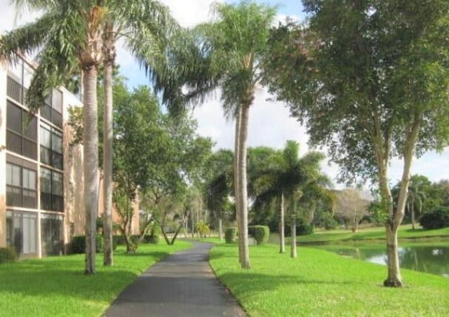 7290 Ashford Place, Unit 404, Delray Beach, FL 33446 Photo
